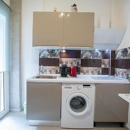 דירות סלוניקי Orange And Blue Studio Downtown 5 Min From White Tower מראה חיצוני תמונה
