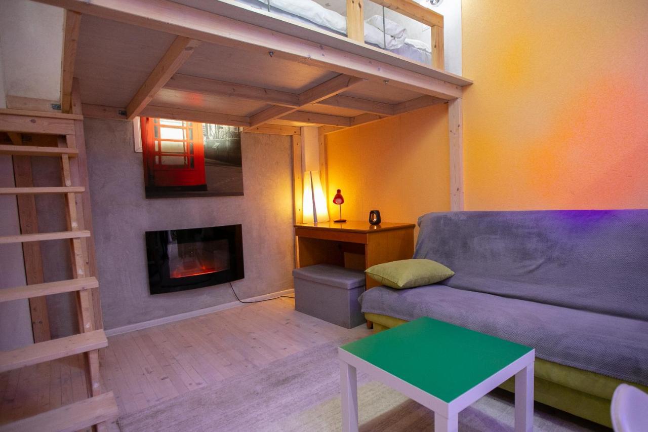 דירות סלוניקי Orange And Blue Studio Downtown 5 Min From White Tower מראה חיצוני תמונה