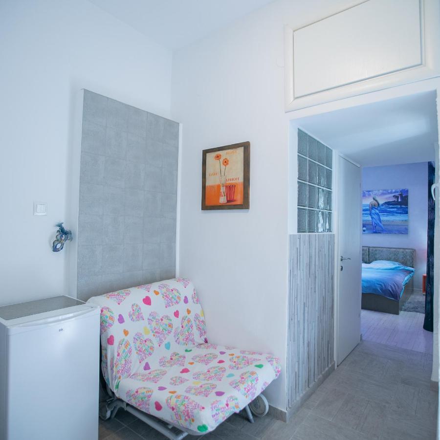 דירות סלוניקי Orange And Blue Studio Downtown 5 Min From White Tower מראה חיצוני תמונה